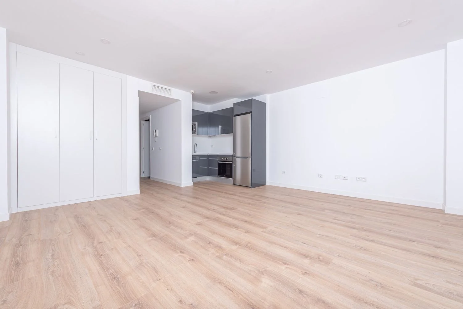 Estudio en calle del Doctor Ramón Castroviejo - Foto 2