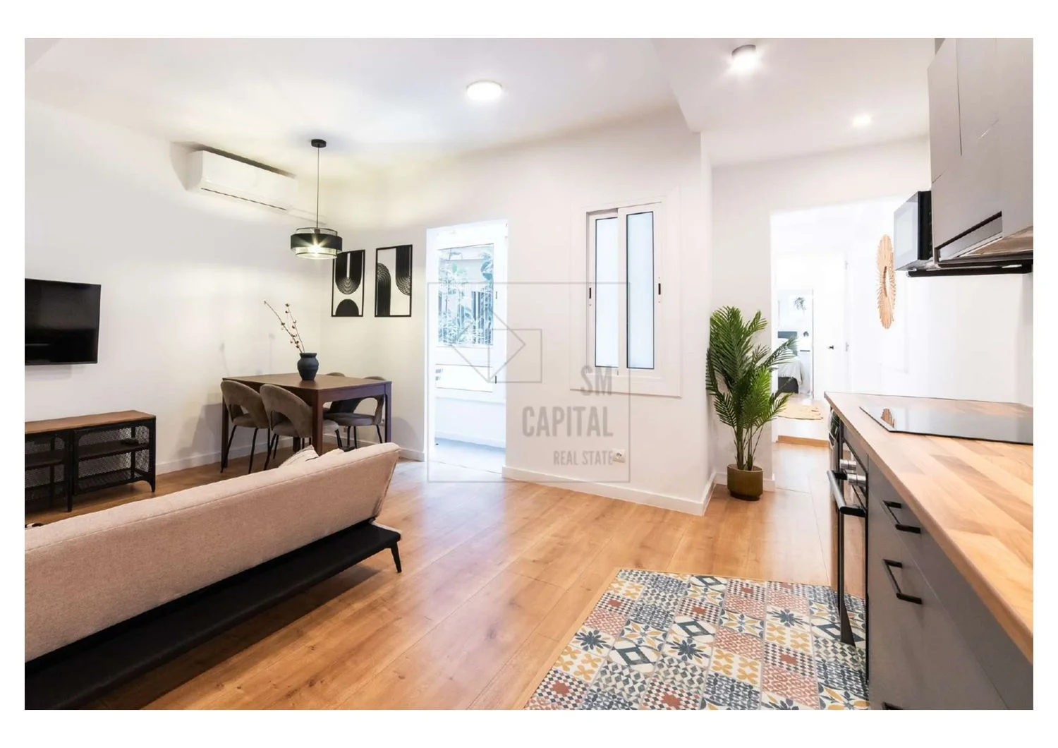 Piso en avenida de la República Argentina, 175 - Foto 1