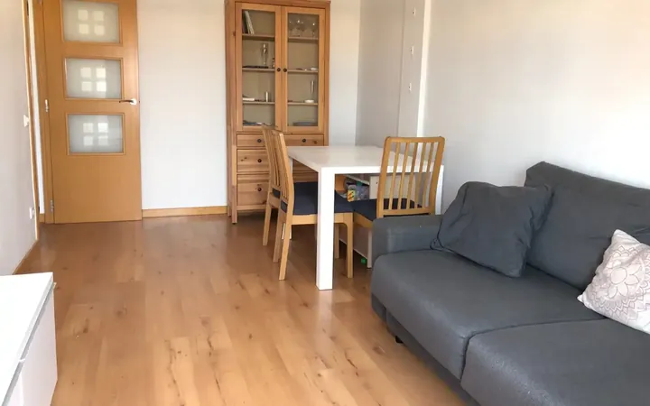 Piso en  Carrer de Cantàbria 51 - Foto 3