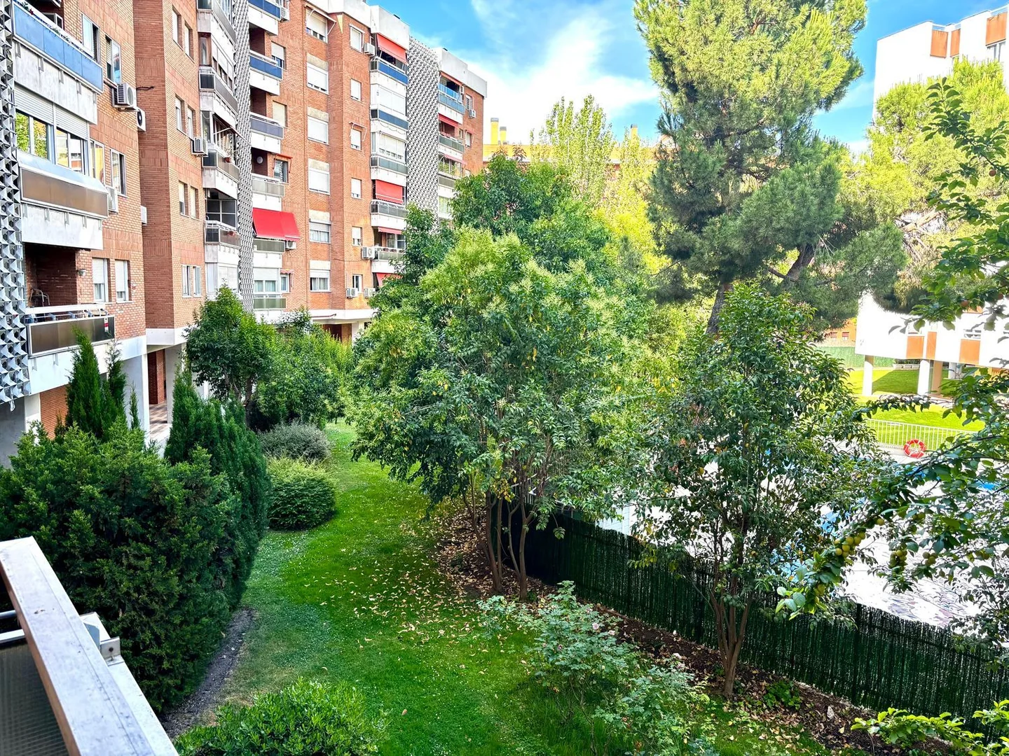 Piso en Calle de Caleruega - Foto 21