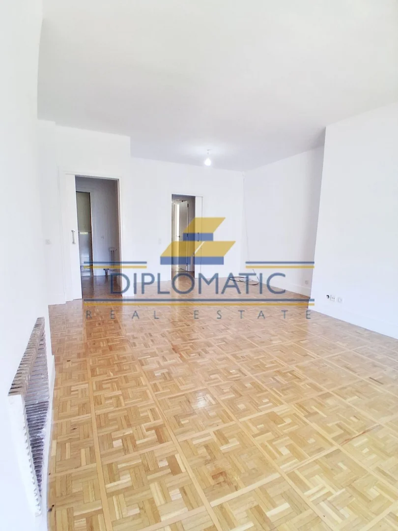 Piso en Calle del Maestro Alonso - Foto 6