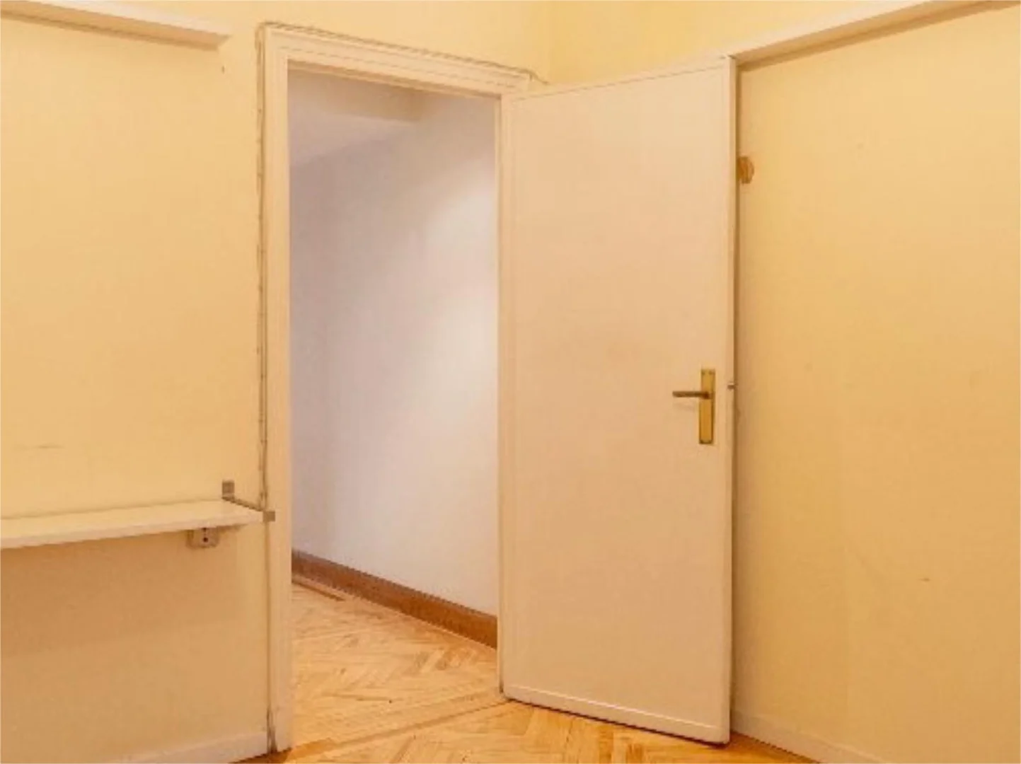 Piso en  Calle de la Fuente del Berro 13 - Foto 2