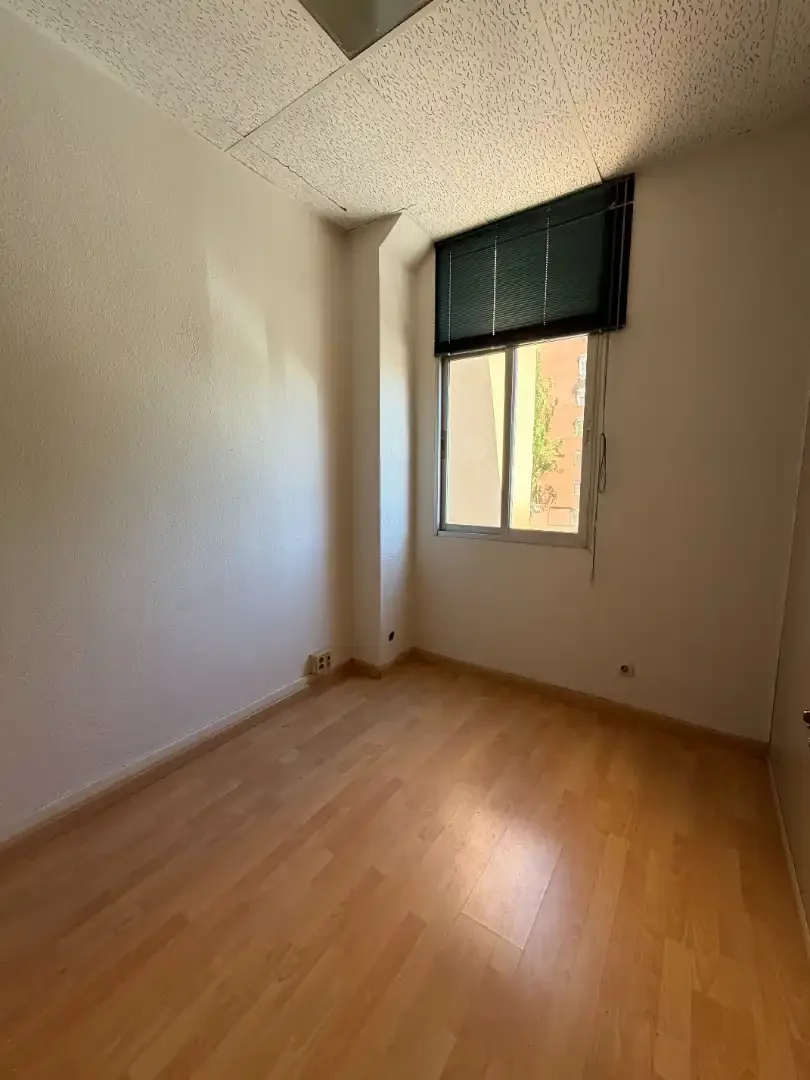 Local comercial en  Calle de Luis de Hoyos Sainz - Foto 10