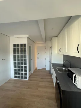 Estudio en calle Magnesia, 27 - Foto 1