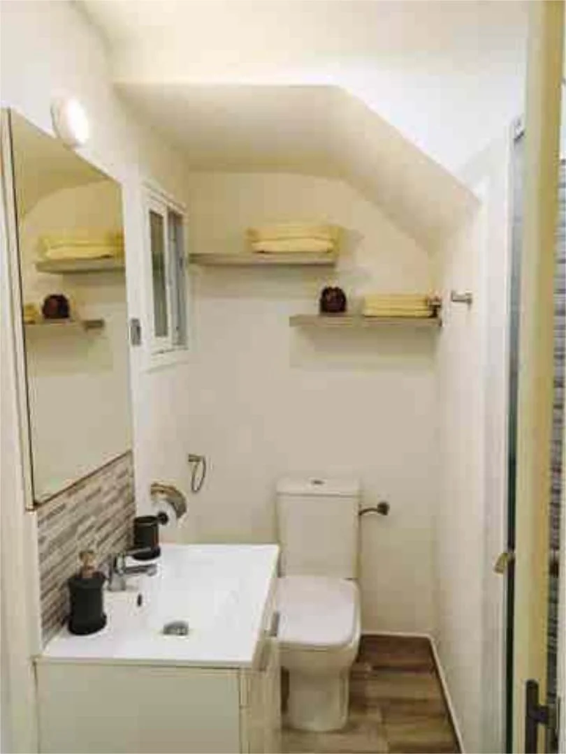 Estudio en El Carmel - Foto 1