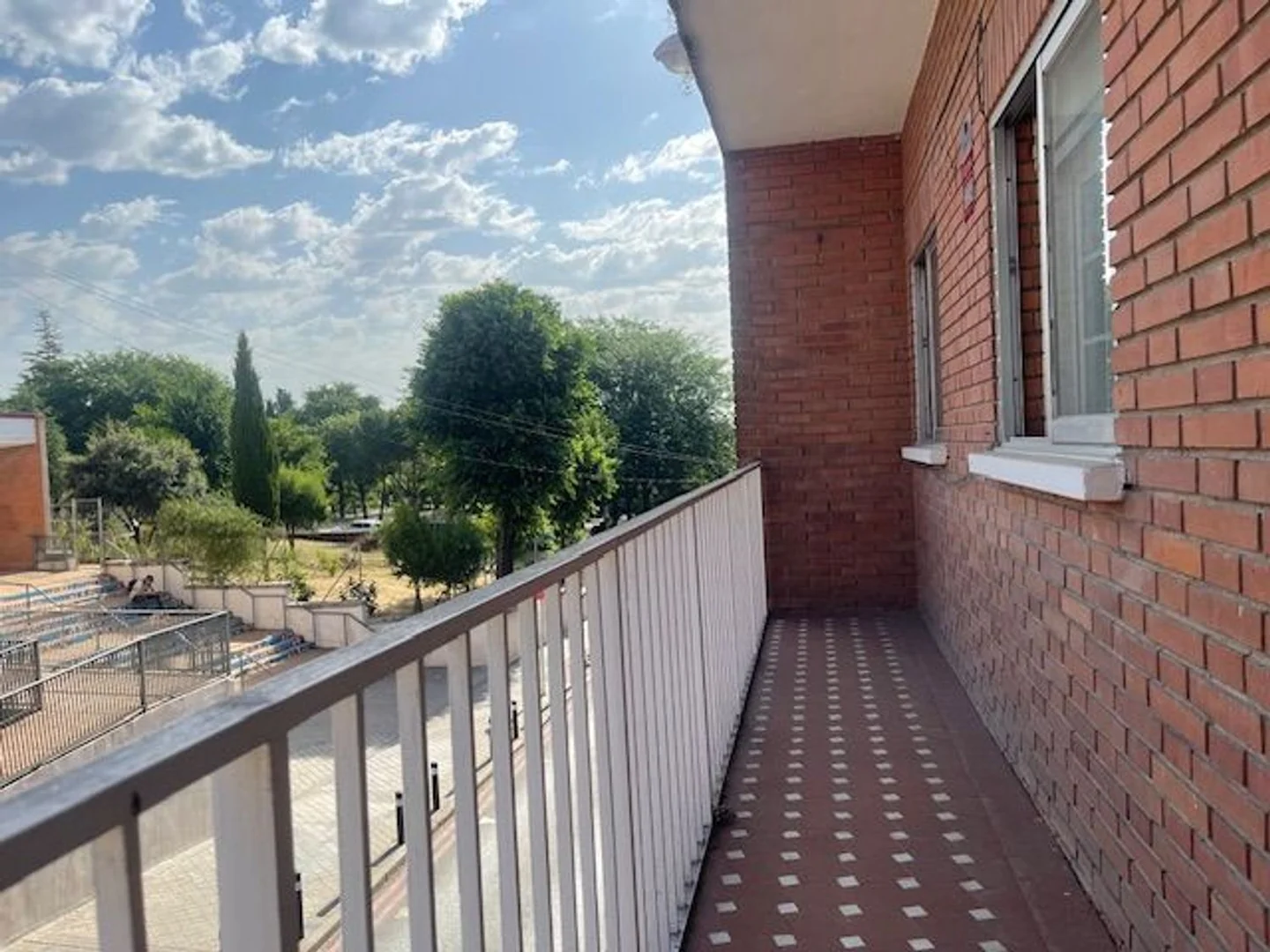 Edificio de uso mixto en Calle Fornillos - Foto 14