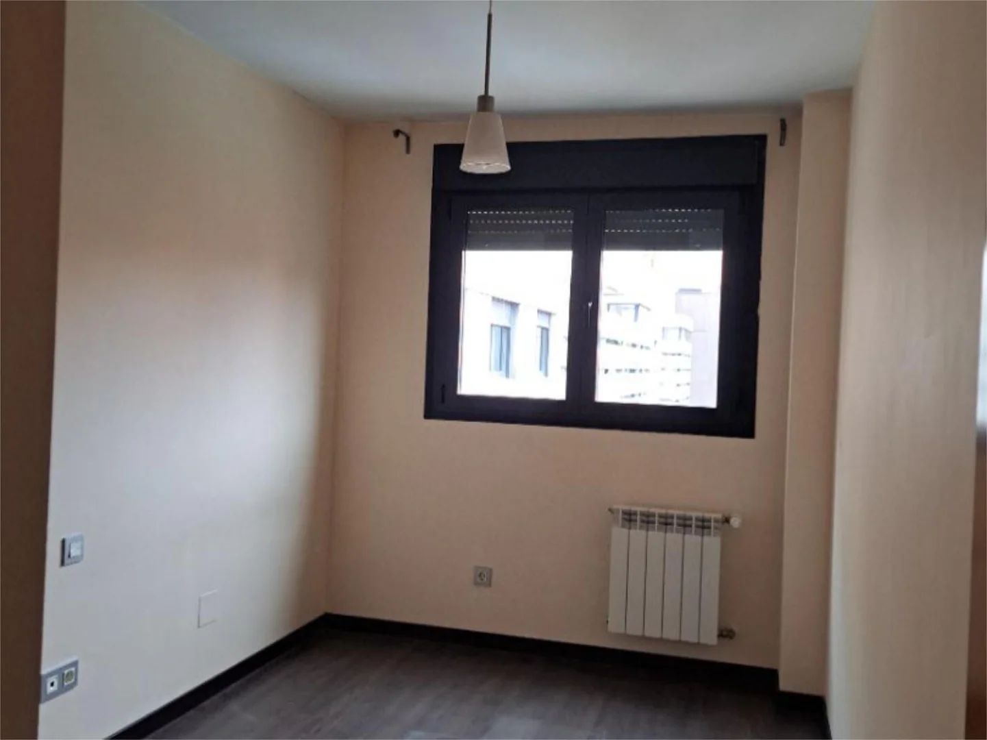 Piso en  Calle de Isabel Clara Eugenia 4 - Foto 5