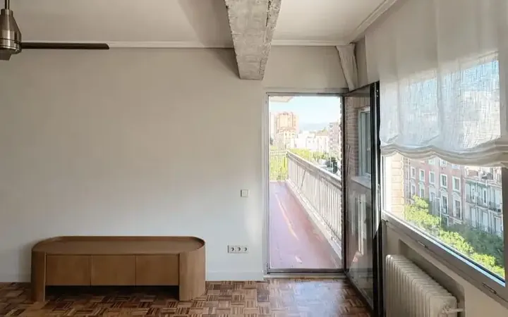 Piso en  Calle de Francos Rodríguez 49 - Foto 3