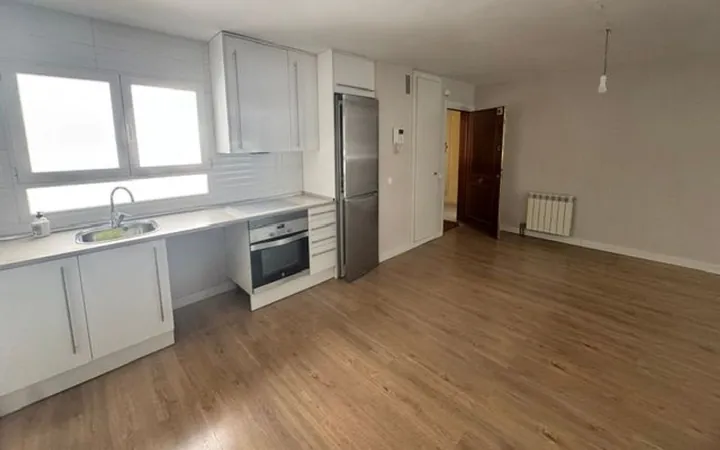 Piso en Ricardo Beltran y Rozpide, Zofío - Foto 6