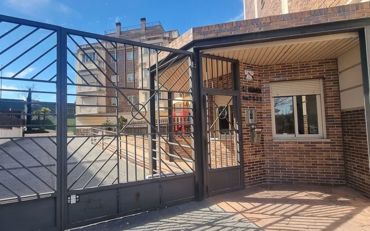 Piso en Aguaron, 31, Valdemarín - Foto 8
