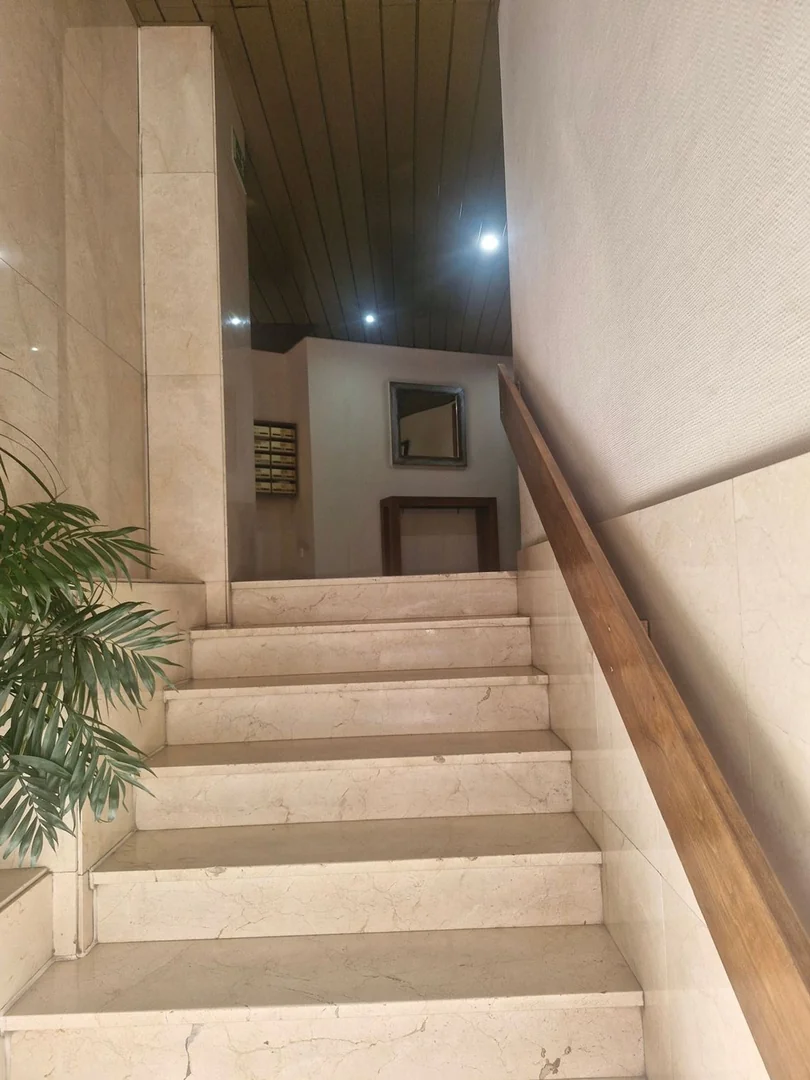 Piso en Calle de Ramón de Santillán, 15 b - Foto 4