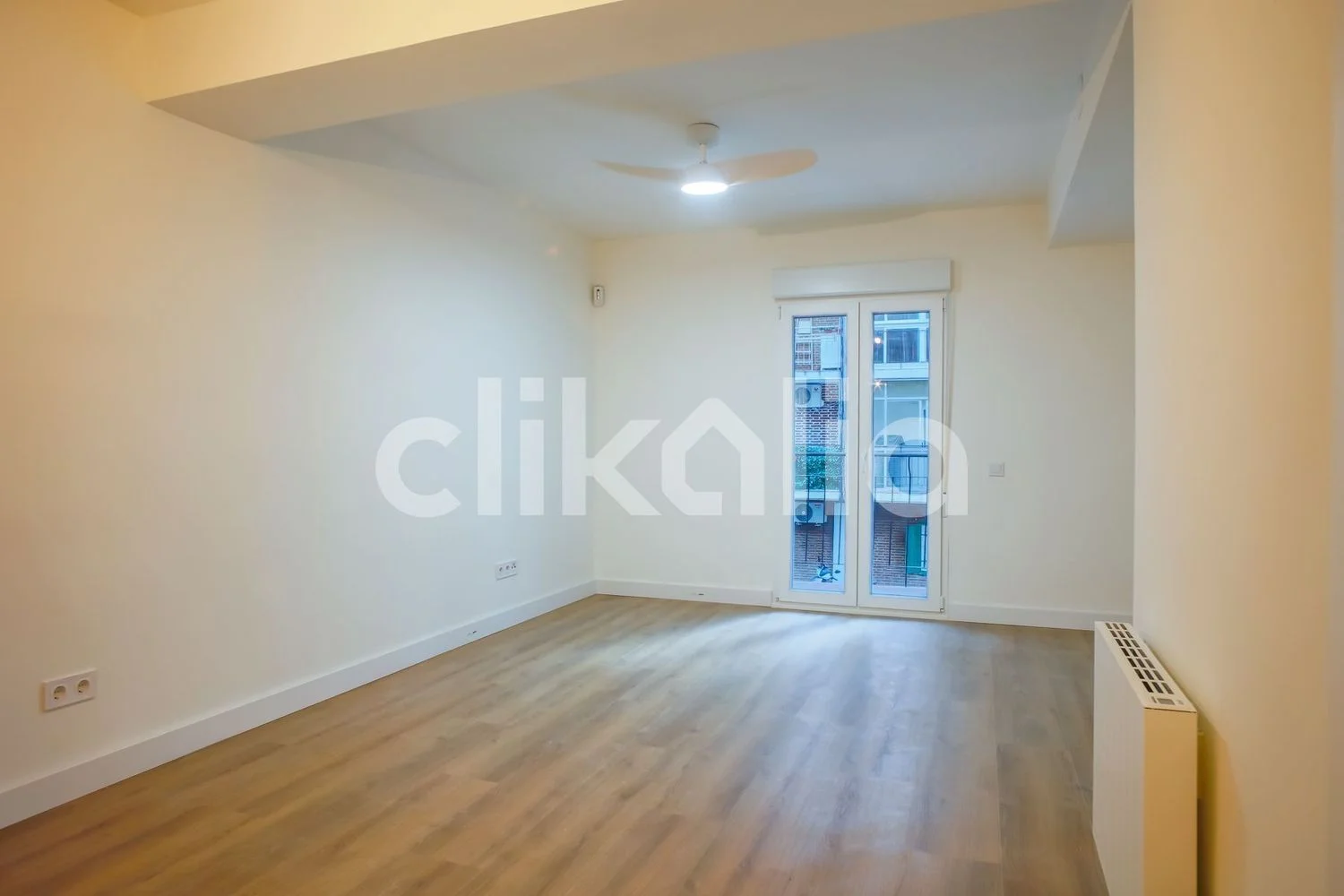 Piso en calle de Ochagavia