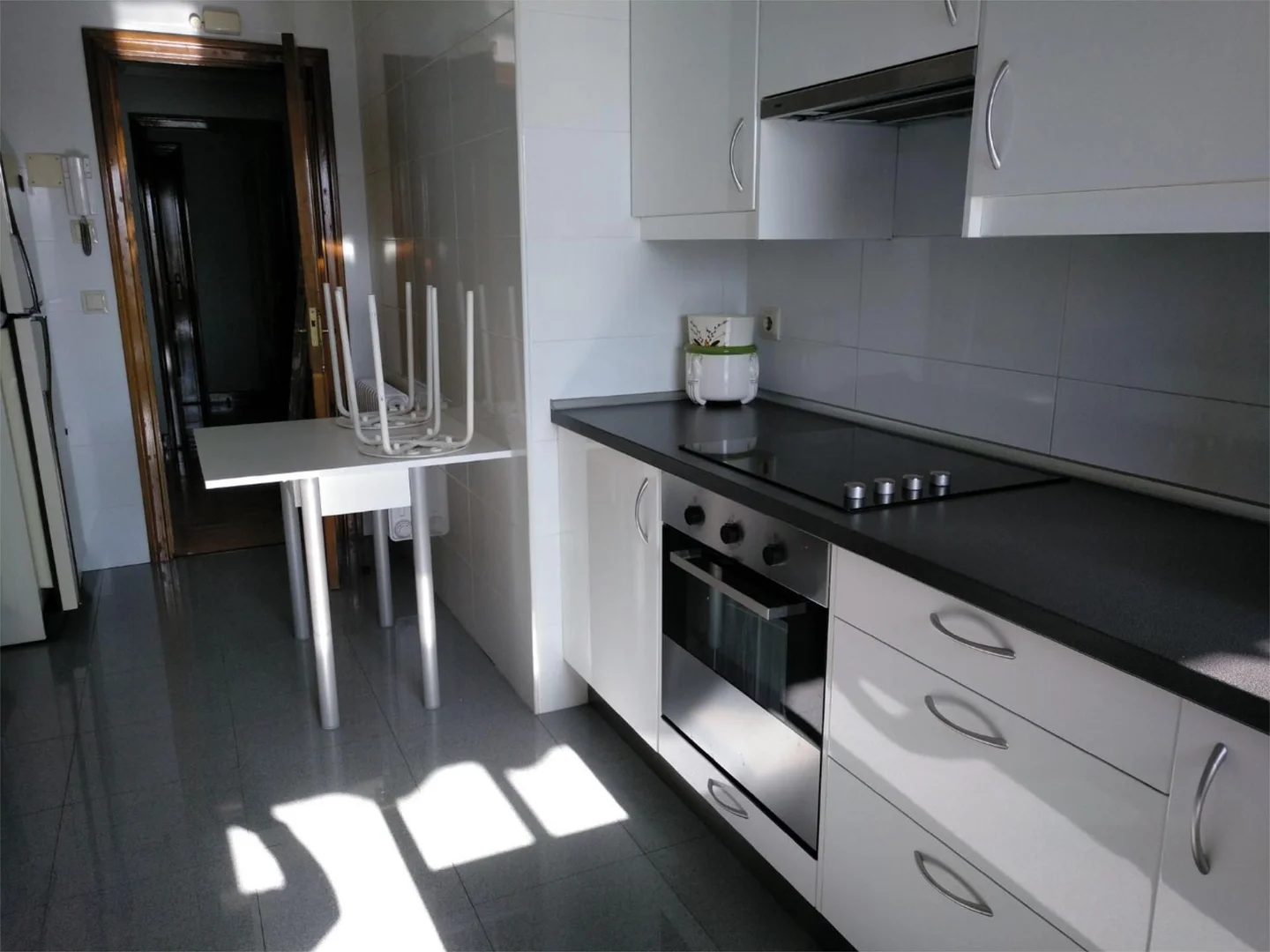 Piso en  Calle de Juan Esplandiú 4 - Foto 18