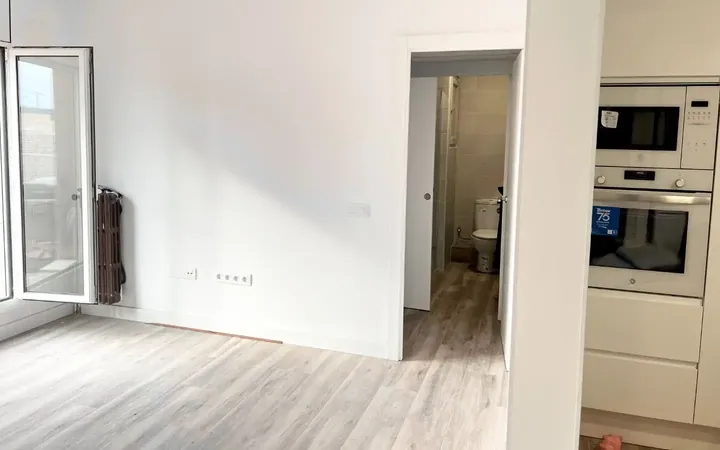 Piso en  Carrer del Consell de Cent 226 - Foto 3