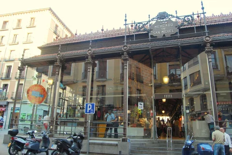 Piso en Calle del Conde de Miranda, 1, Palacio - Foto 8