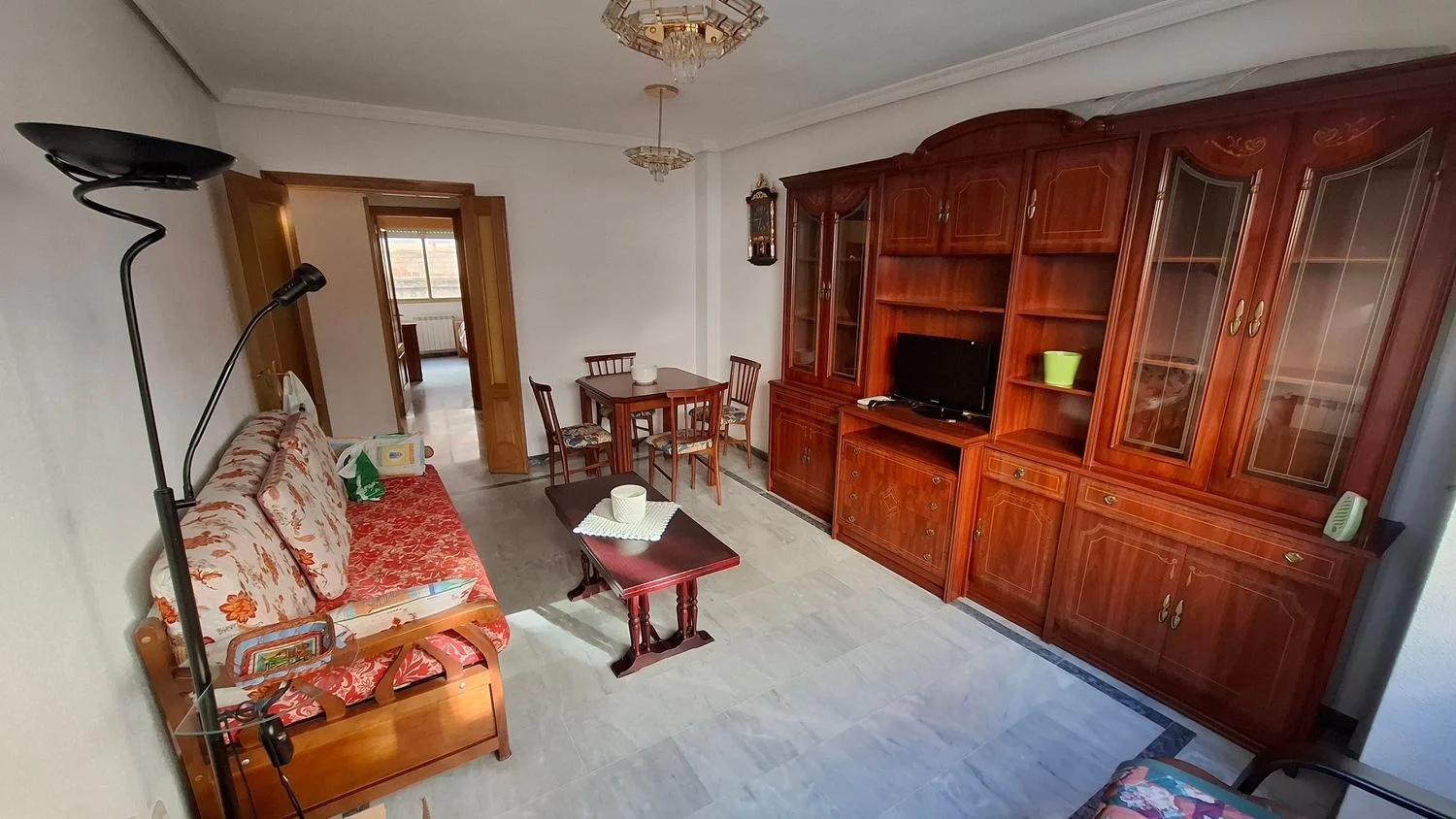 Piso en calle de Virgen de Lluc, 118