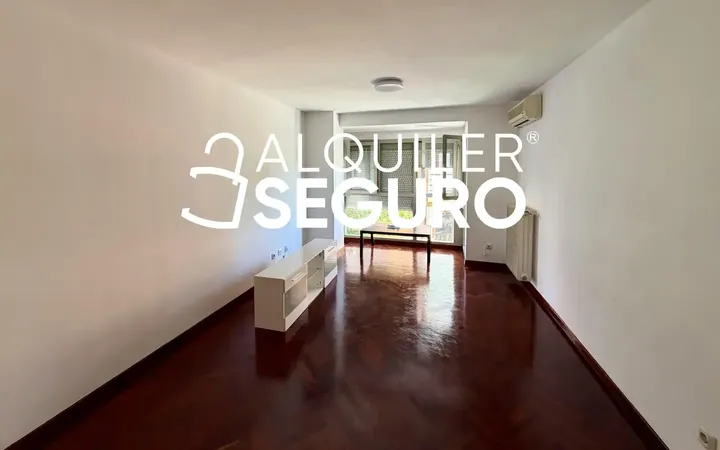 Piso en  de la Silvina - Foto 2