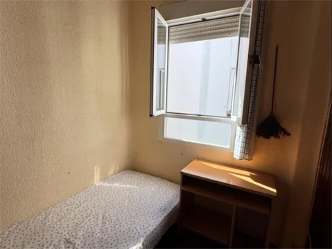 Piso en  Calle de Antonio Pérez 6 - Foto 19