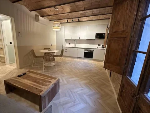 Piso en  Avinguda Meridiana 90 - Foto 5