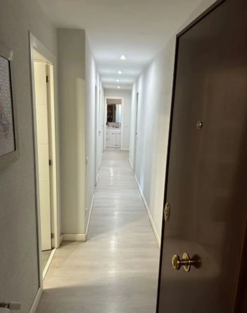 Piso en Calle de Castelldefels, 45, Ciutat Meridiana - Torre Baró - Vallbona - Foto 2