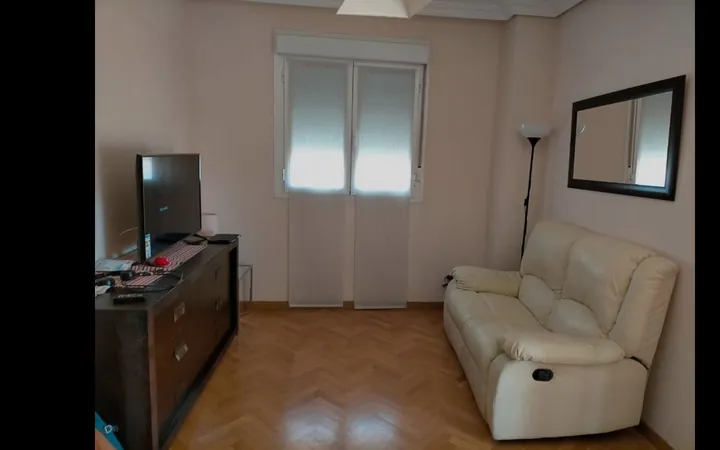 Piso en Avenida de la Peseta, 96, Pau de Carabanchel - Foto 2