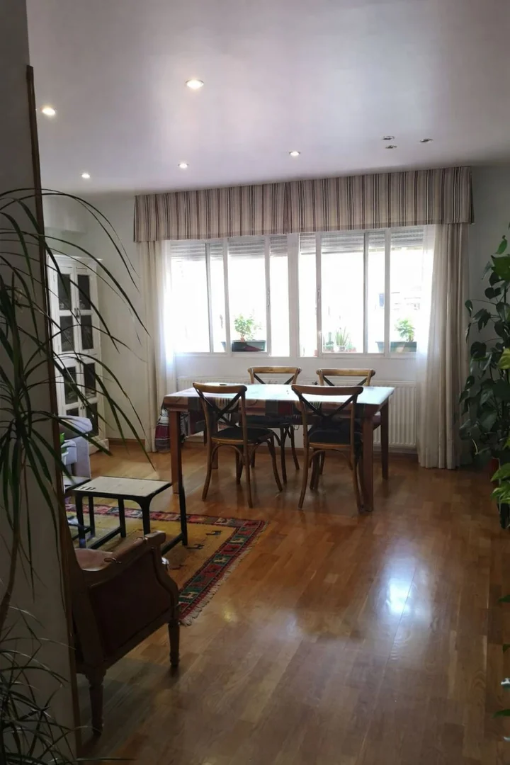 Piso en calle de María de Guzmán, 54 - Foto 5