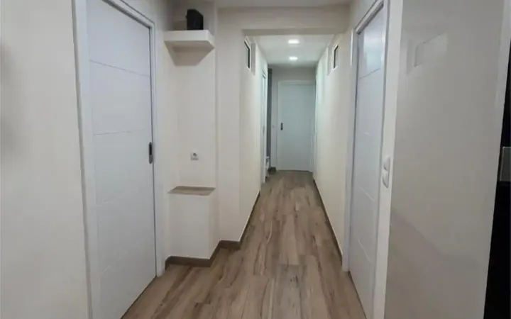 Piso en  Carrer de Vilamarí 58 - Foto 8