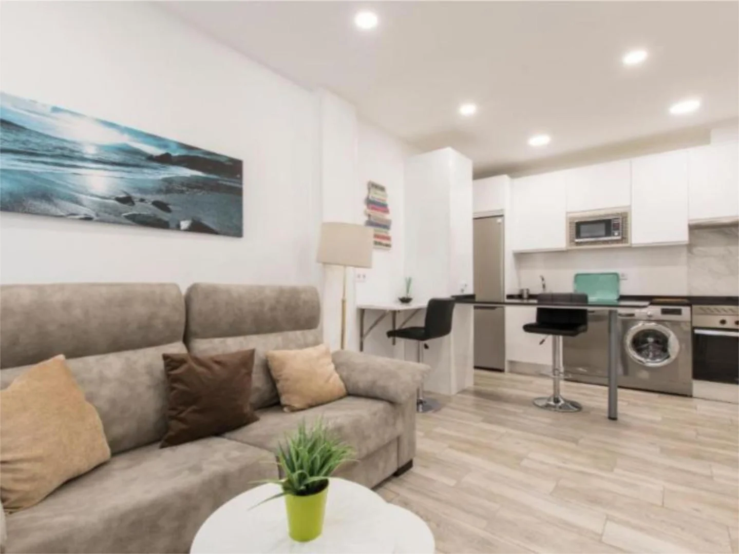 Apartamento en  Calle de la Virgen de Aránzazu 9