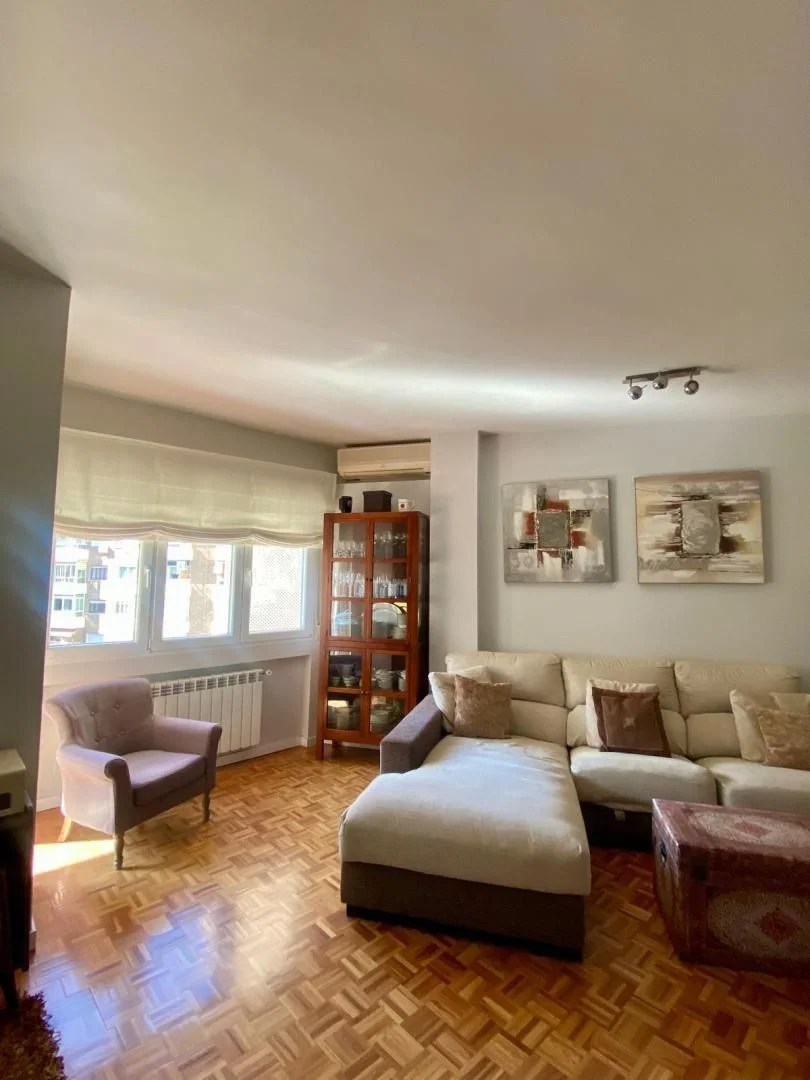 Piso en  Calle de Oña 151 - Foto 2