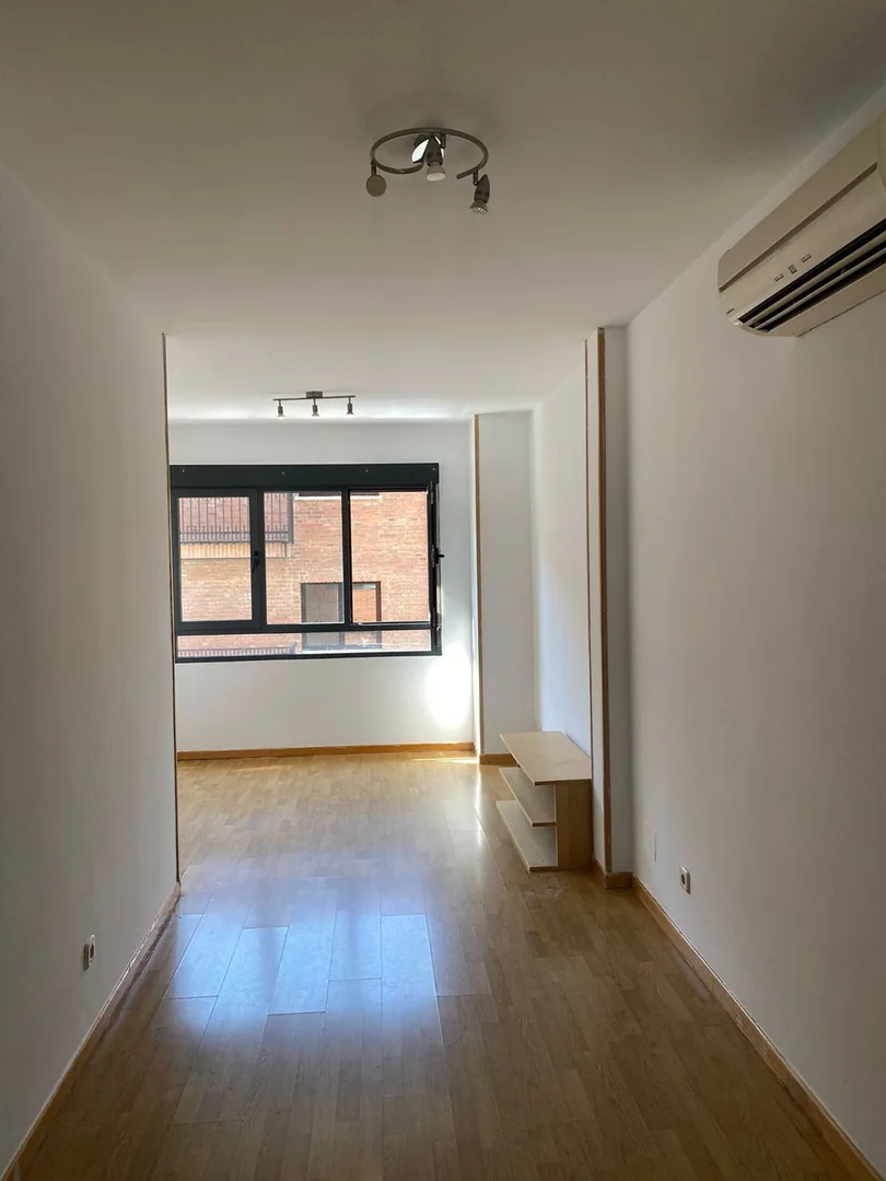 Estudio en Josefina Veredas, Pradolongo - Foto 10