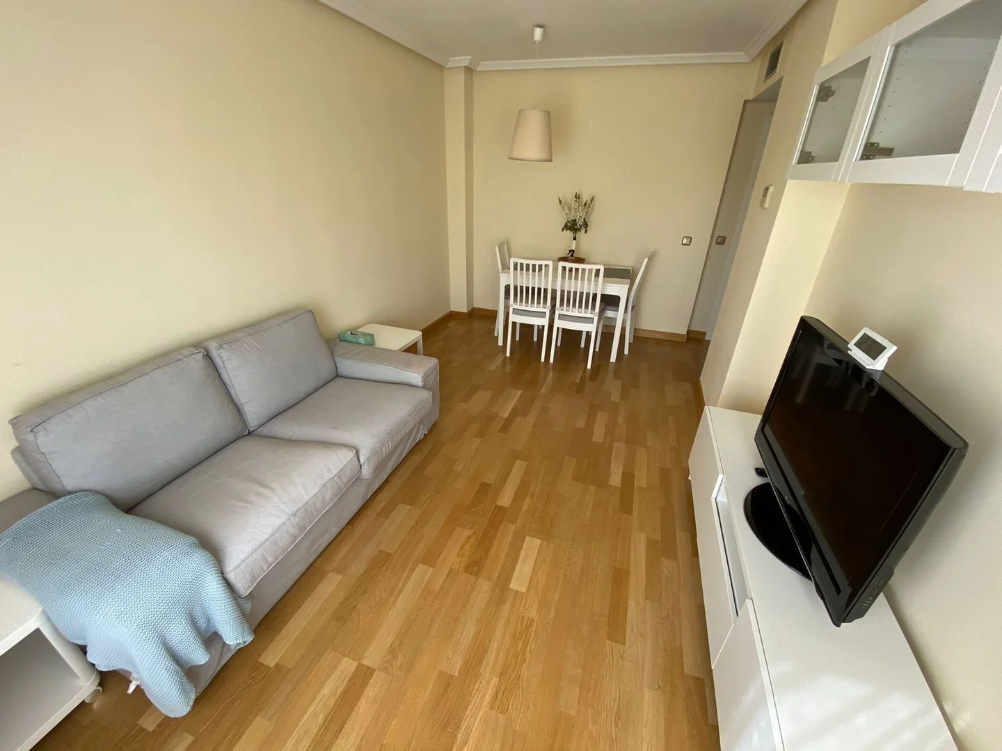 Piso en calle de Grañón, 22