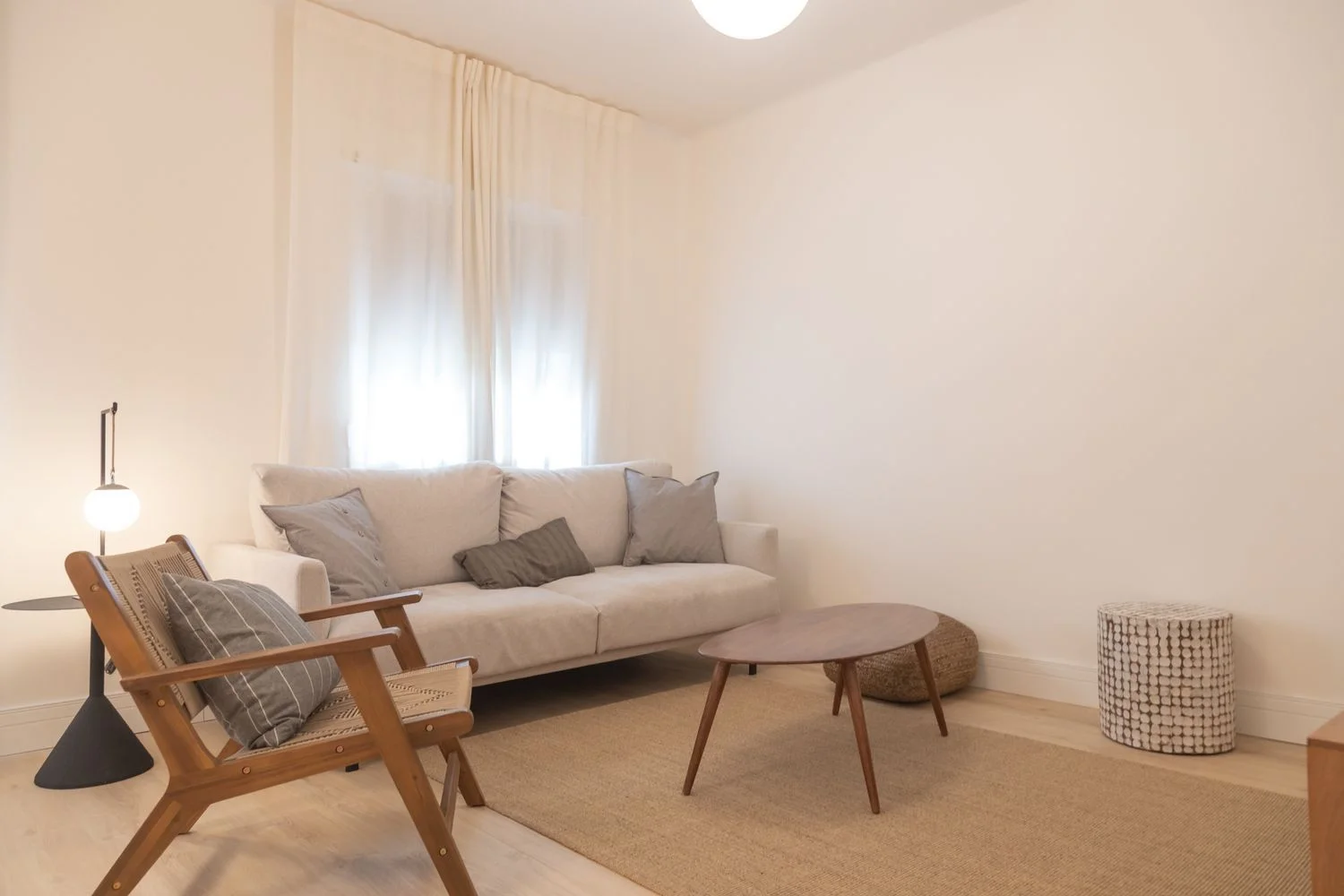 Piso en calle de Blasco de Garay - Foto 4