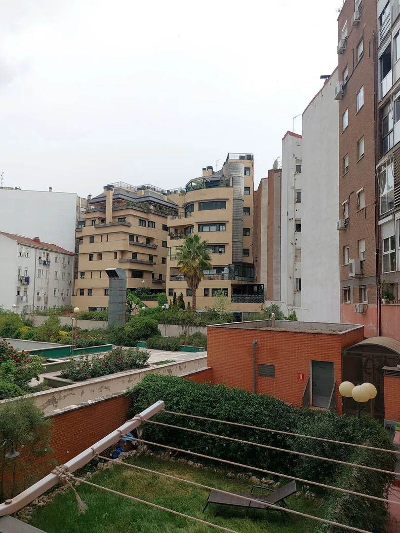 Piso en Calle de la Santísima Trinidad, 12 - Foto 4