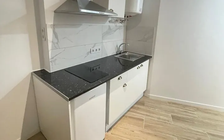 Estudio en Calle de l'Hortal, 35, El Carmel - Foto 8