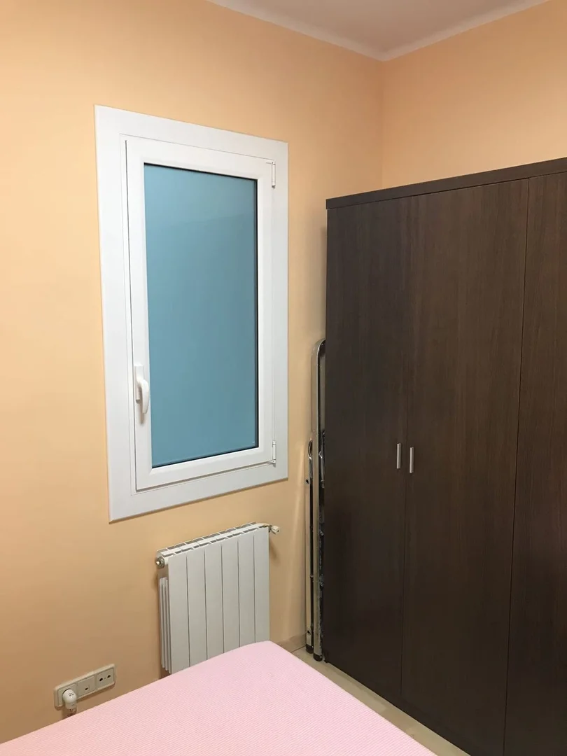 Piso en calle de los Castillejos, 199 - Foto 2