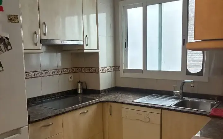 Piso en  Carrer de Llorens i Barba 50 - Foto 4