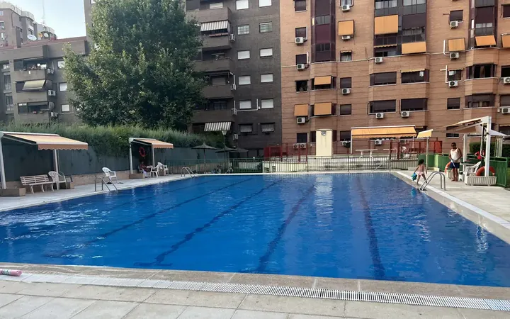 Piso en  Calle del Golfo de Salónica 39 - Foto 1