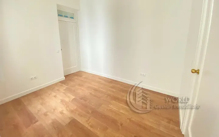 Piso en  Calle de Pelayo - Foto 10