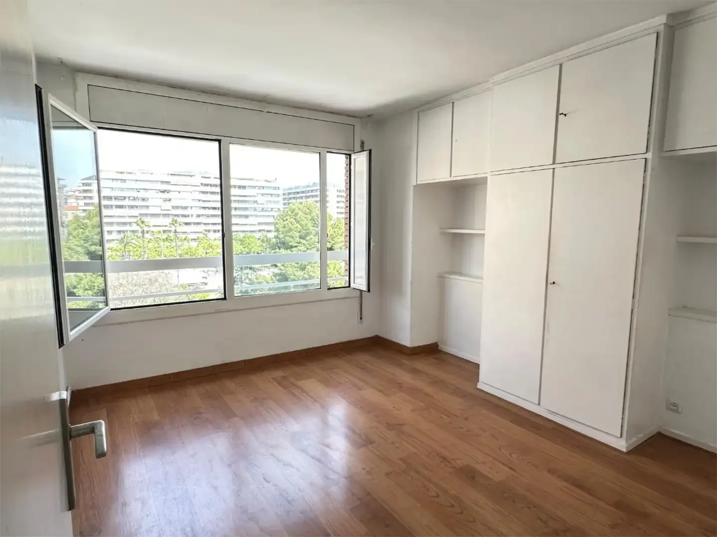 Piso en  Carrer de Sabino Arana 46 - Foto 24