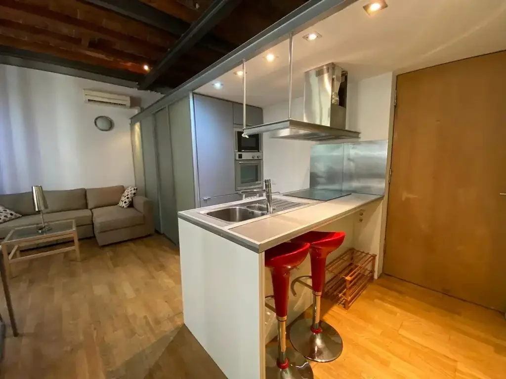 Estudio en  Carrer de n'Aglà - Foto 4