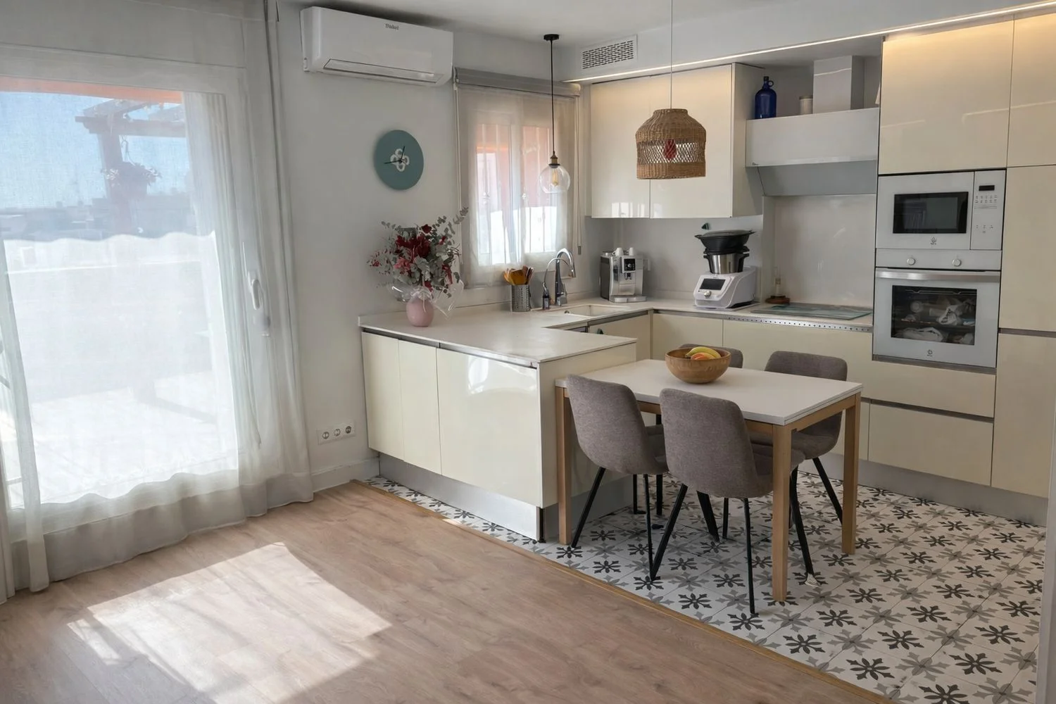 Ático en Barrio La Maternitat i Sant Ramon - Foto 3