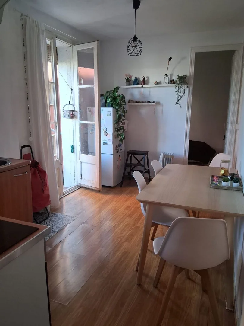 Piso en calle de Berenguer Mallol, 9 - Foto 2