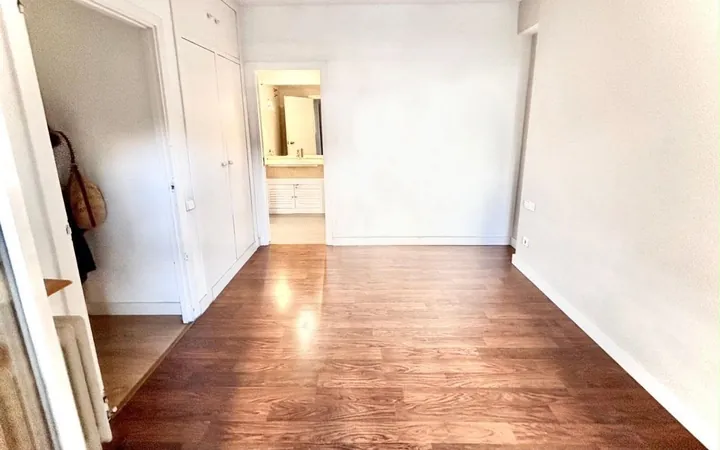 Piso en Calle de Caleruega - Foto 31
