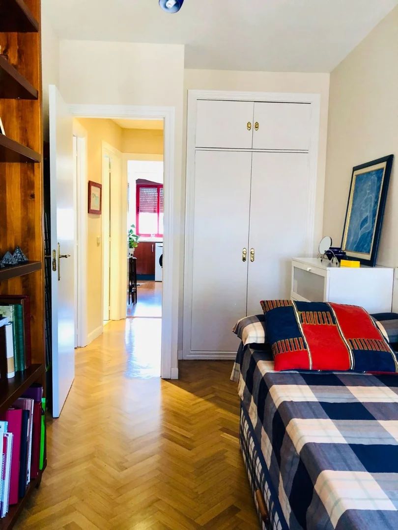 Piso en calle Congosto, 50