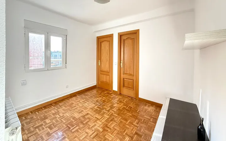 Piso en Calle de la Marquesa de Silvela, Moscardó - Foto 5