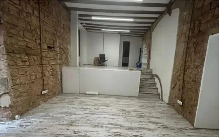 Local comercial en  Carrer del Cometa 4 - Foto 7