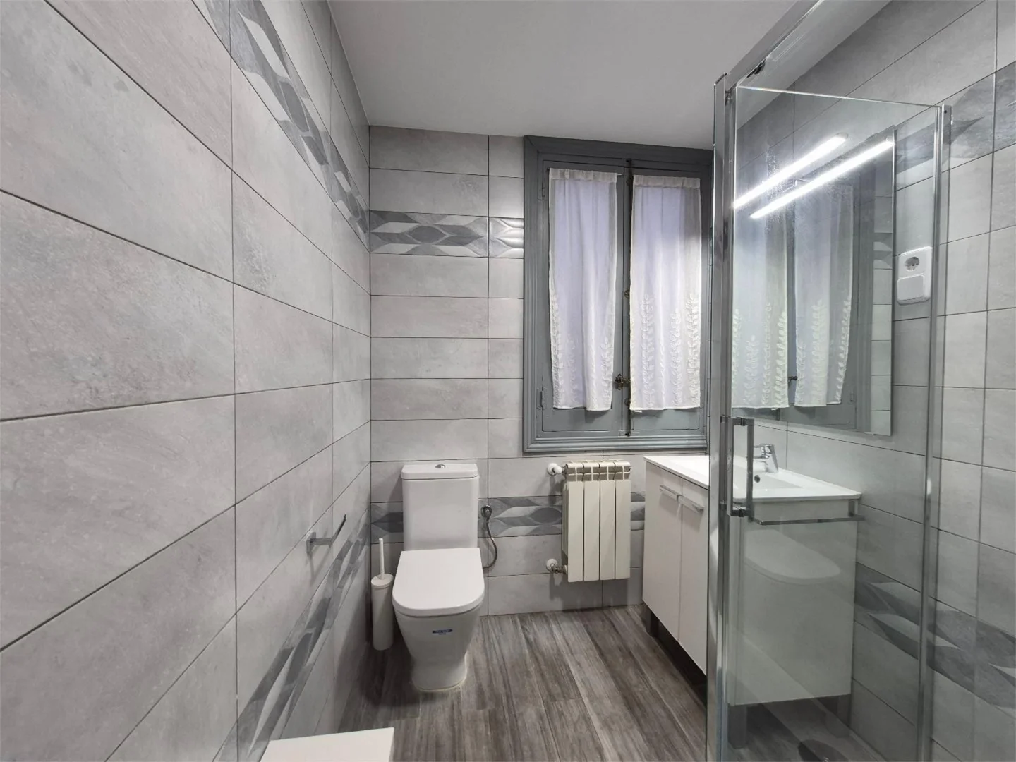 Piso en  Calle del Ángel 10 - Foto 4