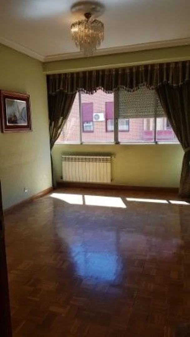 Piso en calle de Azcona, 3 - Foto 4