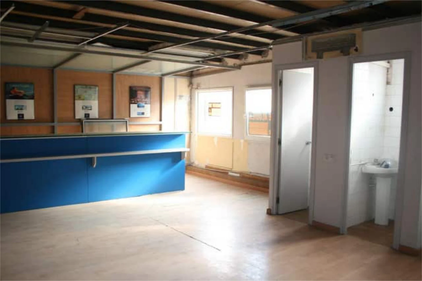 Nave Industrial en Bon Pastor - Foto 9