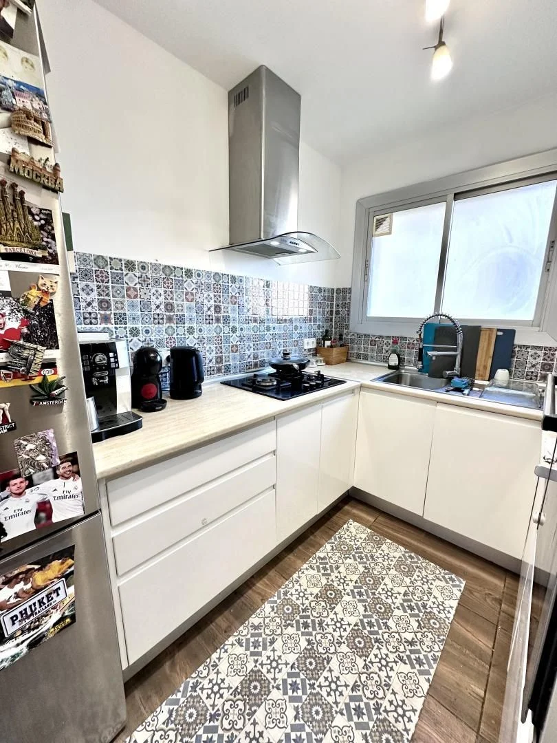 Piso en  Carrer d'Amílcar 107 - Foto 29